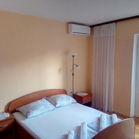 Apartment Luka Makarska Exterior photo